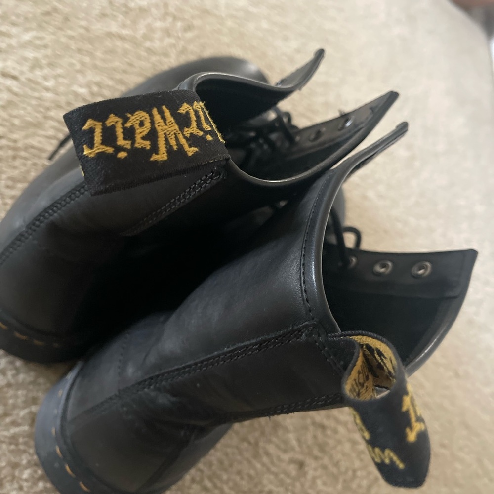 Dr. Marten Air Wick Leather Boots View 5
